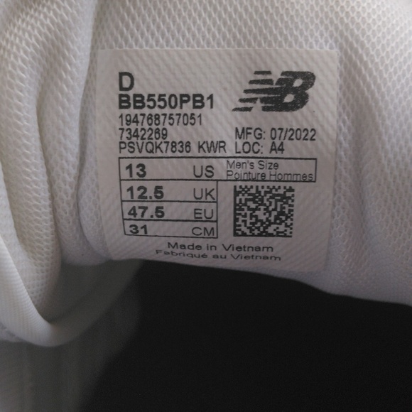 New Balance 550 Size 13 Men's - Picture 3 of 4